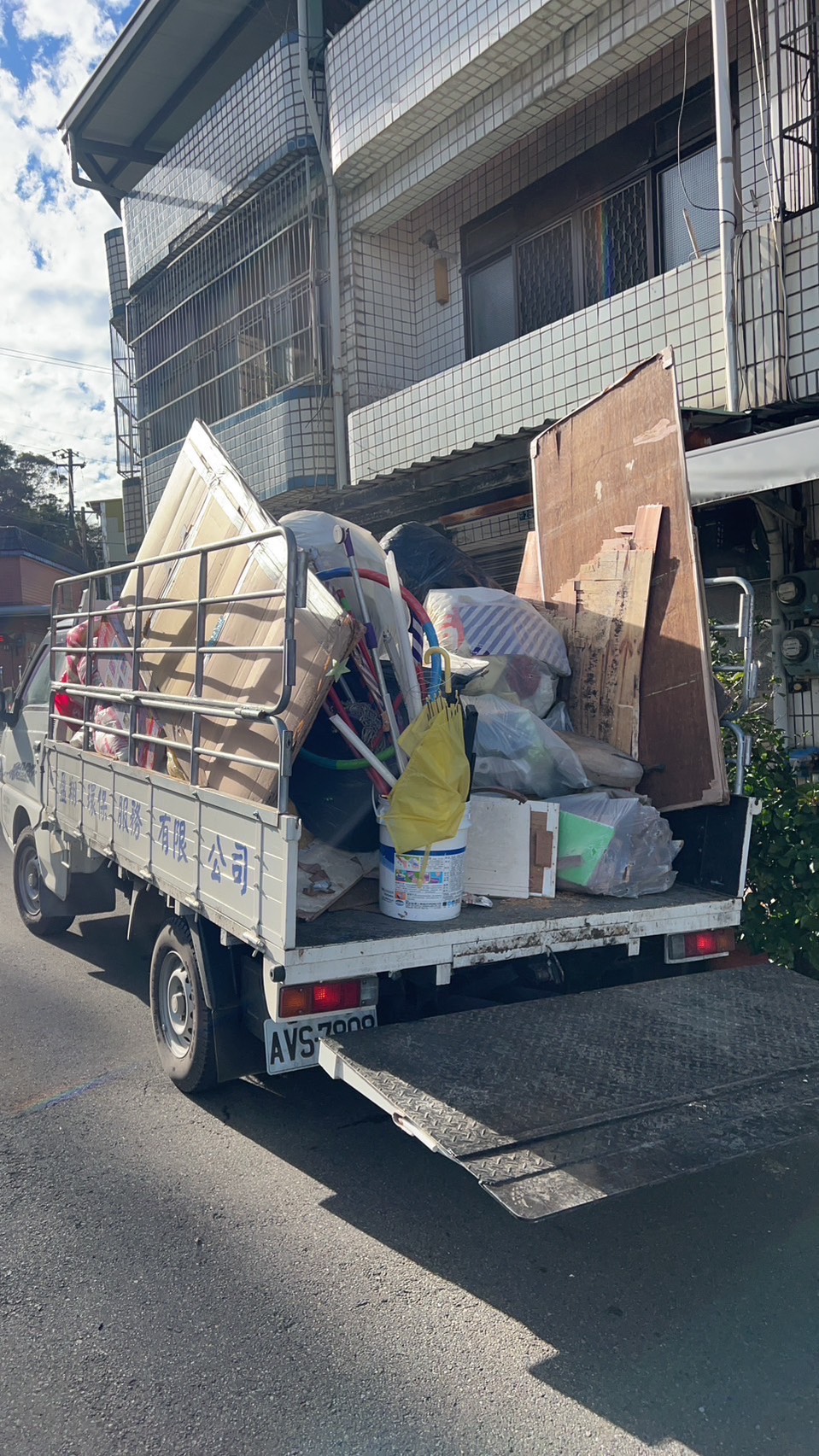 小貨車垃圾清運